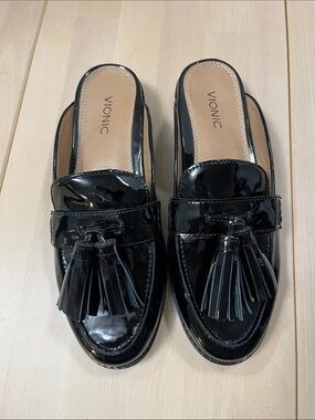 Vionic Reagan Black Patent Leather/Tassel Slip-on Mules Shoes - Women’s Size 6.5